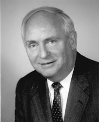 Robert E. Glennen