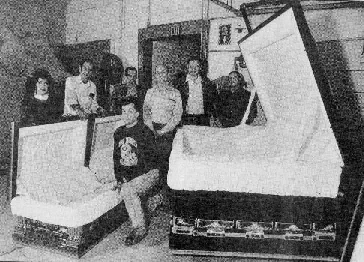 Robert Earl Hughes World39s heaviest man dies in Bremen 1958 Historic Bremen