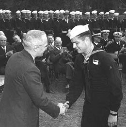 Robert Eugene Bush President Harry S Truman presents the Medal of Honor to Robert E