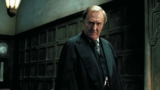 Robert Hardy Robert Hardy Dead Harry Potter Actor Dies at 91 Variety