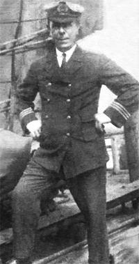 Robert Hichens (sailor) Robert Hichens William Murdoch