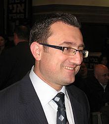 Robert Ilatov httpsuploadwikimediaorgwikipediacommonsthu