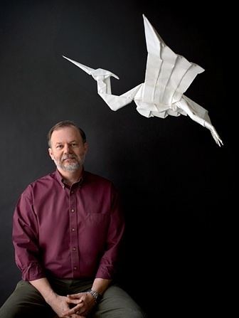 Robert J. Lang Renowned Origami Artist Robert J Lang Will Be Guest