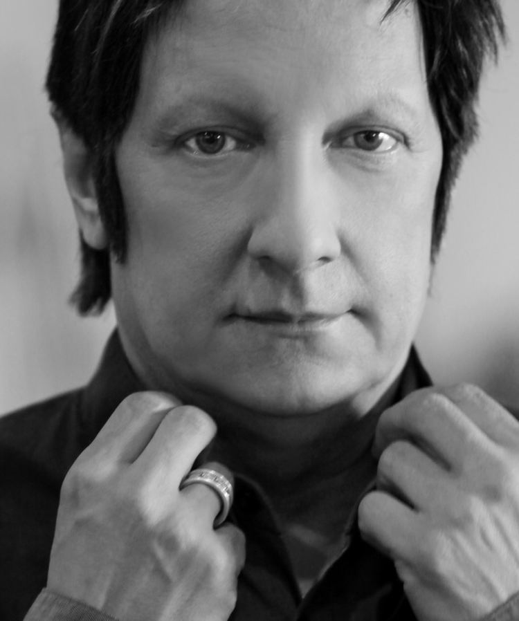 Robert Lepage wwwcapacoacaimagesstoriesconf14rlepage2crdi