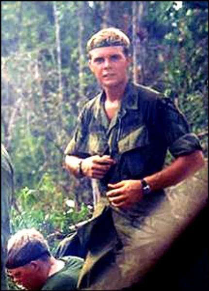 Robert Leslie Poxon Virtual Vietnam Veterans Wall of Faces ROBERT L POXON ARMY