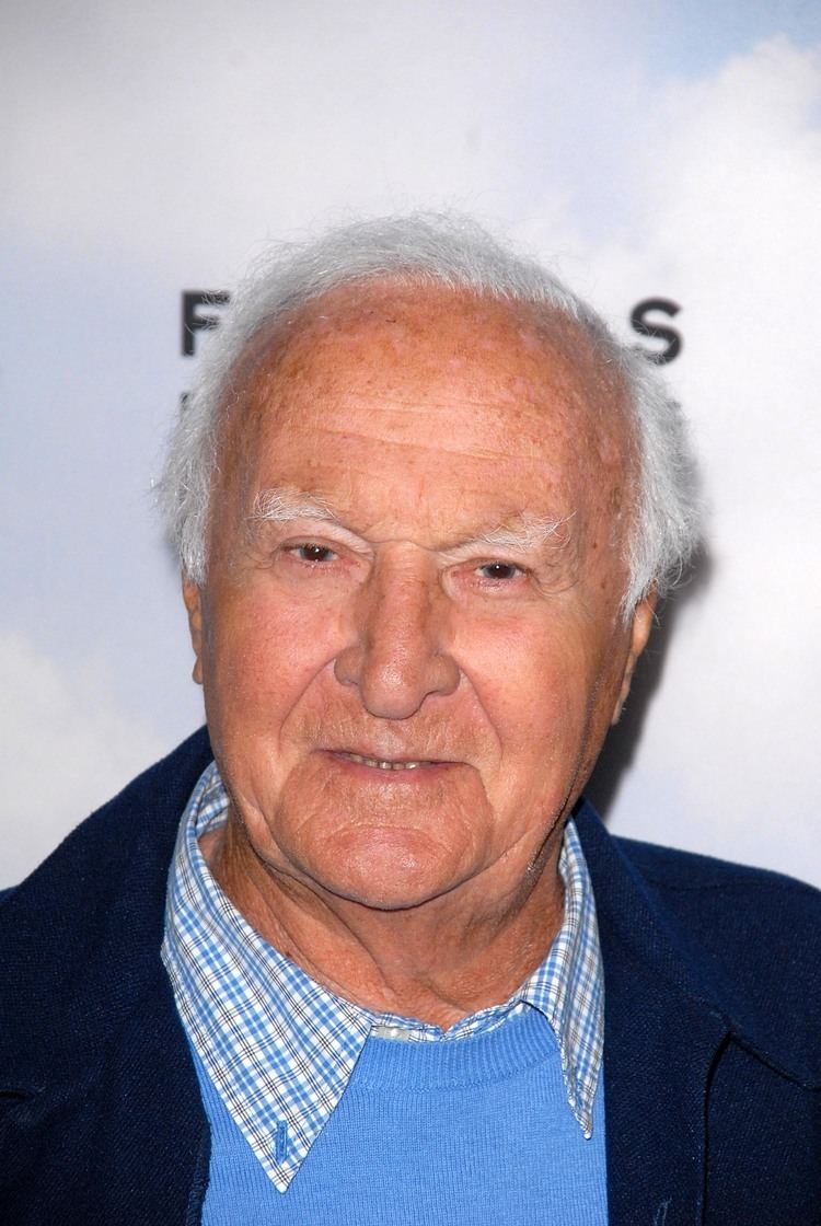 Robert Loggia The Sopranos39 Actor Robert Loggia Dies Aged 85 TV News