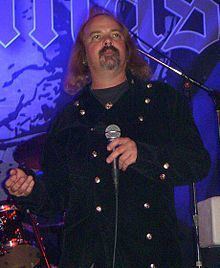 Robert Lowe (musician) httpsuploadwikimediaorgwikipediacommonsthu