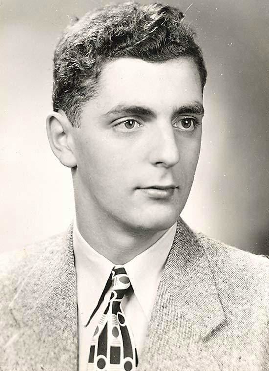 Robert Moog AllThingsDigitalMarketing Blog Happy BDay Robert Arthur Moog