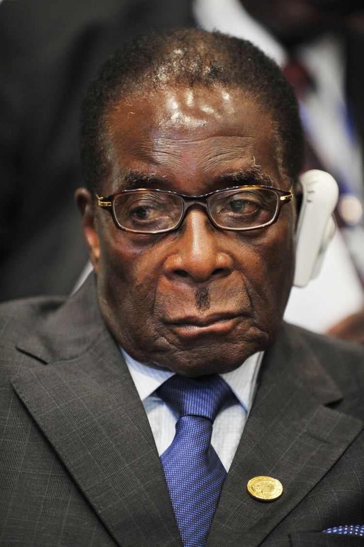 Robert Mugabe httpsuploadwikimediaorgwikipediacommonsff