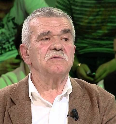 Robert Ndrenika 50 fakte nga jeta e t madhit Robert Ndrenika Daily News Albania