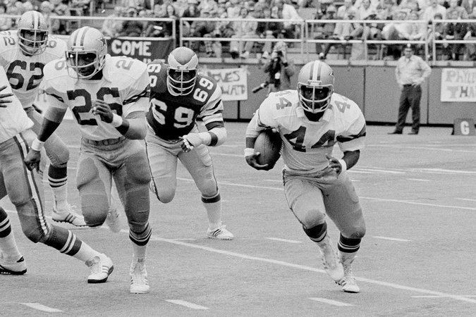 Robert Newhouse Robert Newhouse 64 Rusher Whose Pass Secured a Title