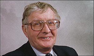Robert Parry (politician) BBC News UK POLITICS Former MP Robert Parry dies