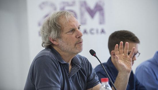 Robert Pollin Podemos propone un plan para cambiar el modelo energtico