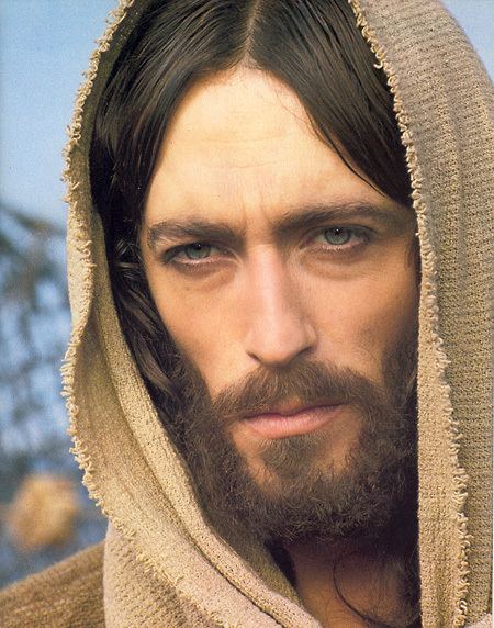 Robert Powell Jesus Christ homepage at Rejesus Faces of Jesus