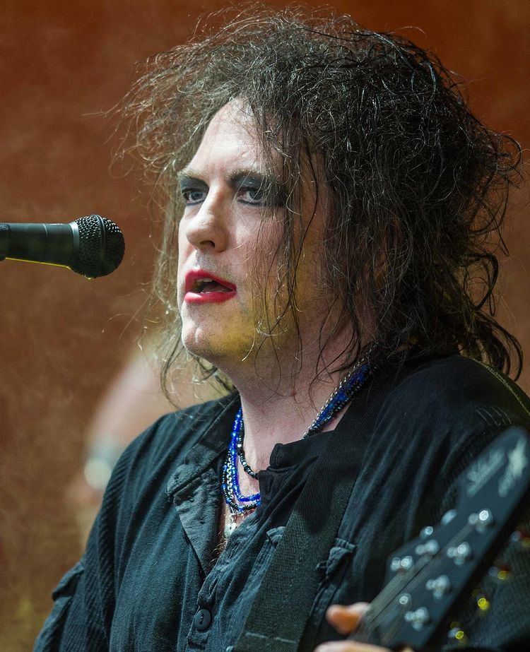 Robert Smith (musician) Robert Smith musician Wikipedia