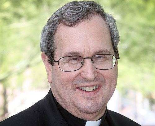 Robert Spitzer (priest) Father Robert Spitzer SEEK2015 Presented By FOCUS
