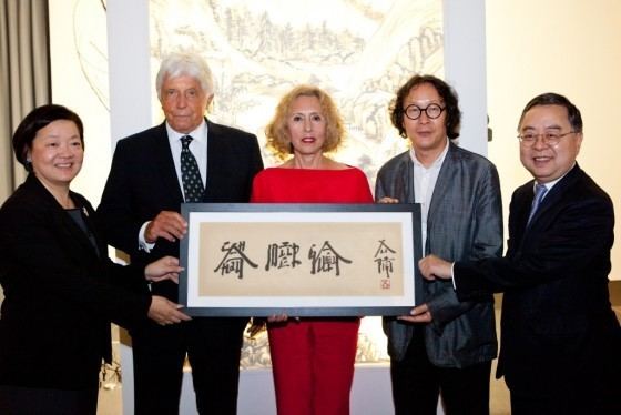 Robert Warren Miller Robert W Miller Makes Major Donation Hong Kong Asia Society