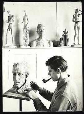 Robert White (sculptor)