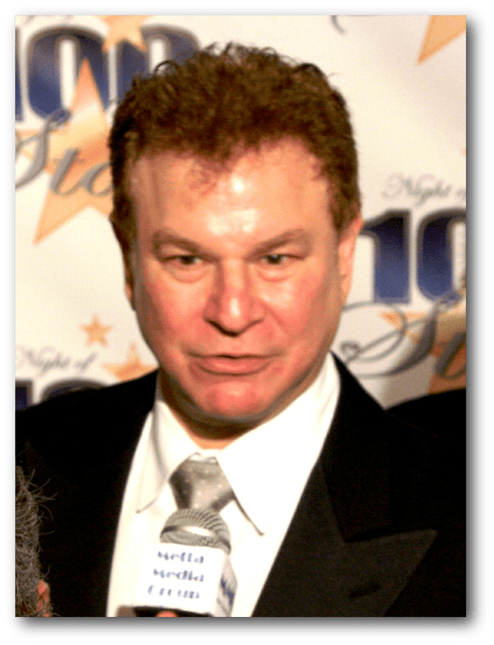 Robert Wuhl Robert Wuhl Gives Shout Out to US Veterans On Purpose Magazine