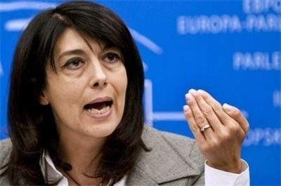 Roberta Angelilli Classify Italian MEP Roberta Angelilli and where can she pass