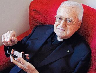 Roberto Busa Roberto Busa dies aged 97 CraigBellamynetau