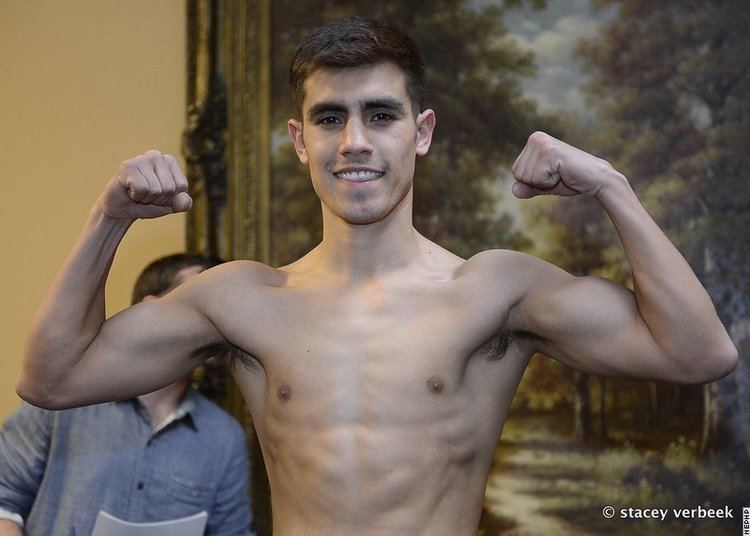 Roberto Marroquin PhotosWeights Roberto Marroquin vs Antonio Escalante Boxing News