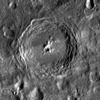 Robertson (crater)
