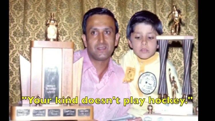 Robin Bawa ROBIN BAWA 2016 Okanagan Hockey Group Pioneer Award YouTube