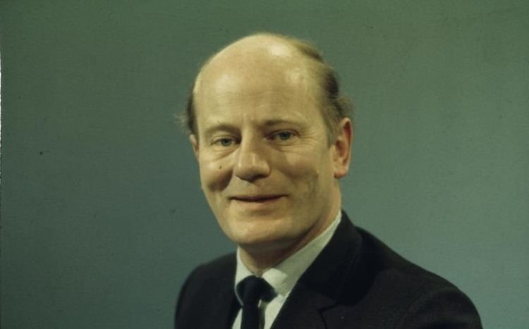 Robin Chichester-Clark Sir Robin ChichesterClark MP for Londonderry obituary