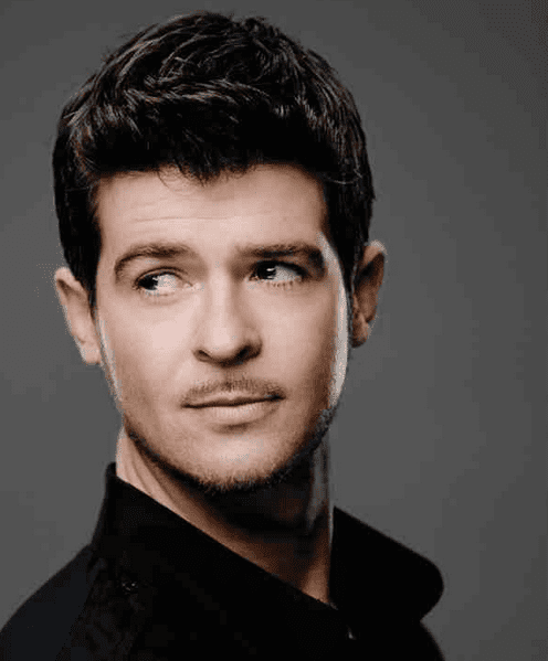 Robin Thicke Watch Robin Thicke Takes 39Blurred Lines39 amp More To 39The