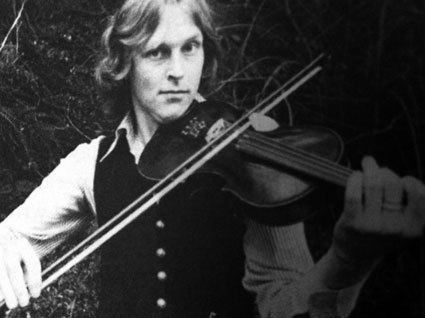 Robin Williamson Robin Williamson The fiddle in the Scottish folk music