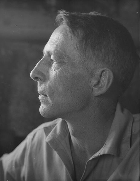 Robinson Jeffers Newly published love letters tell story of poet Jeffers