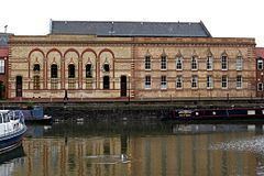 Robinson's Warehouse, Bristol httpsuploadwikimediaorgwikipediacommonsthu
