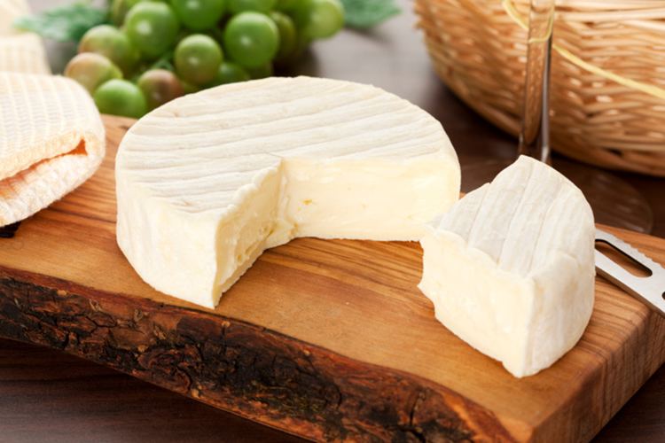 Robiola Cheese of the Langhe Robiola di Roccaverano Langhenet