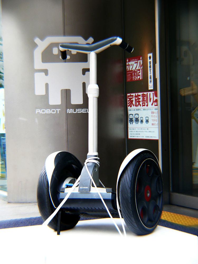Robot locomotion