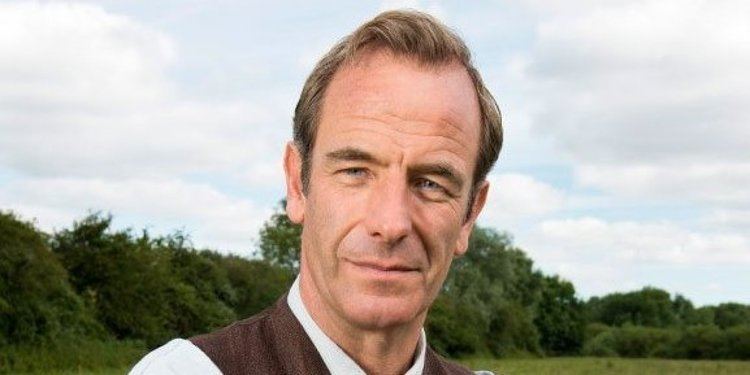 Robson Green Grantchester39 Star Robson Green Admits He Was 39Paid