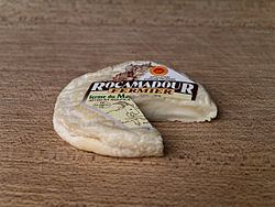 Rocamadour cheese httpsuploadwikimediaorgwikipediacommonsthu