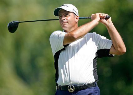 Rocco Mediate Rocco Mediate Holes Out 4 Times in Victory intothegraincom