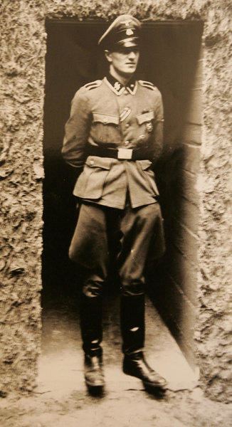 Rochus Misch Rochus Misch dies at 96 Hitler39s bodyguard was
