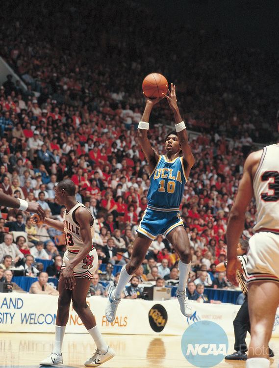 Rod Foster Rod Foster My favorite PG for UCLA when I was a kid My Teams and