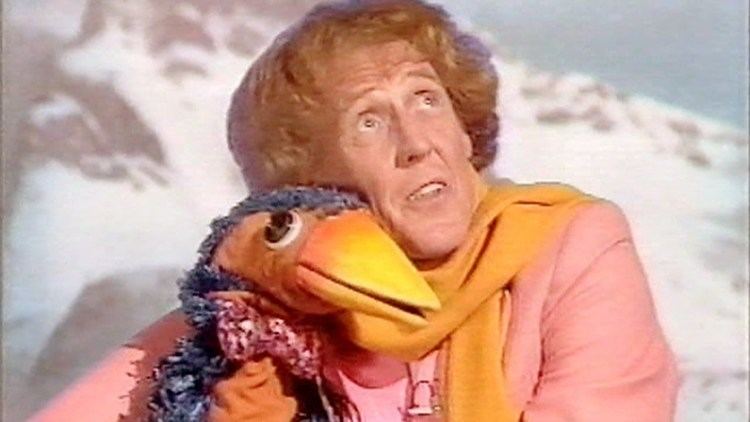 Rod Hull Rod Hull and Emu You and Me Against the World YouTube