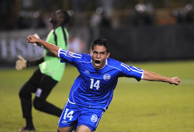 Rodolfo Zelaya El Salvador vs Honduras picture Rodolfo Zelaya 12