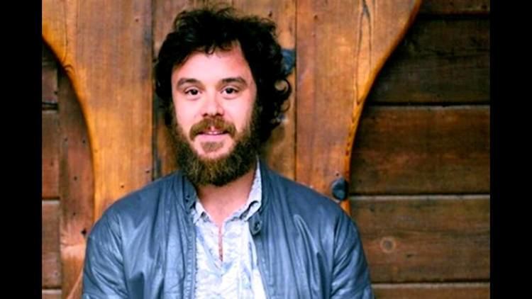 Rodrigo Amarante Rodrigo Amarante Man YouTube