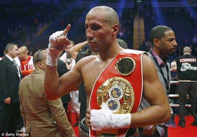 Rogelio Medina James DeGale to defend world supermiddleweight title against