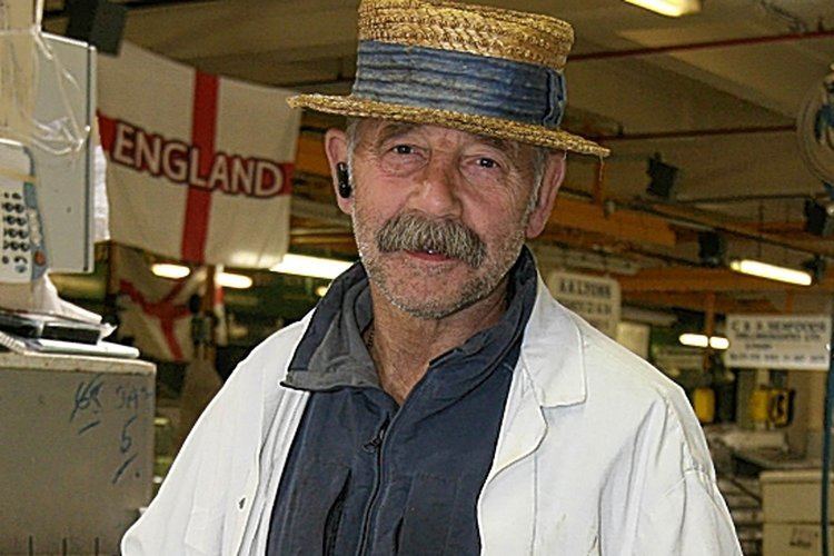 Roger Barton (politician) Billingsgate star trader Roger Barton sold outofdate fish London