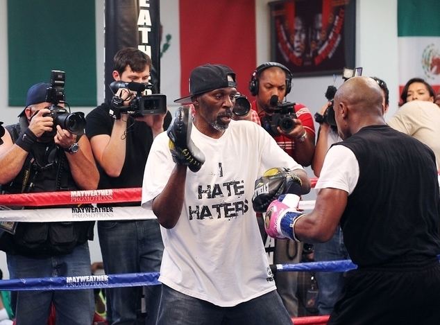 Roger Mayweather The Latest Uncle trainer of Floyd Mayweather Jr found Daily