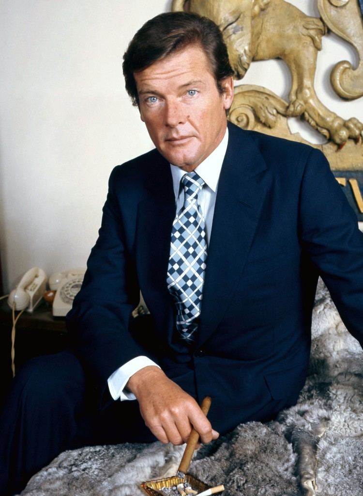 Roger Moore Roger Moore Wikipedia the free encyclopedia