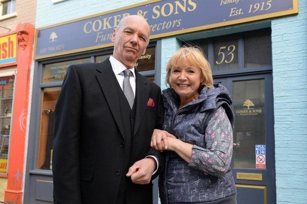 Roger Sloman EastEnders Spoilers Les And Pam Coker Actors Roger Sloman and Lin