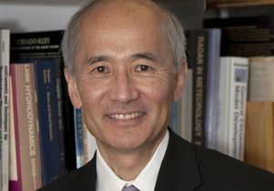 Roger Wakimoto Roger Wakimoto is appointed UCLA vice chancellor for research UCLA