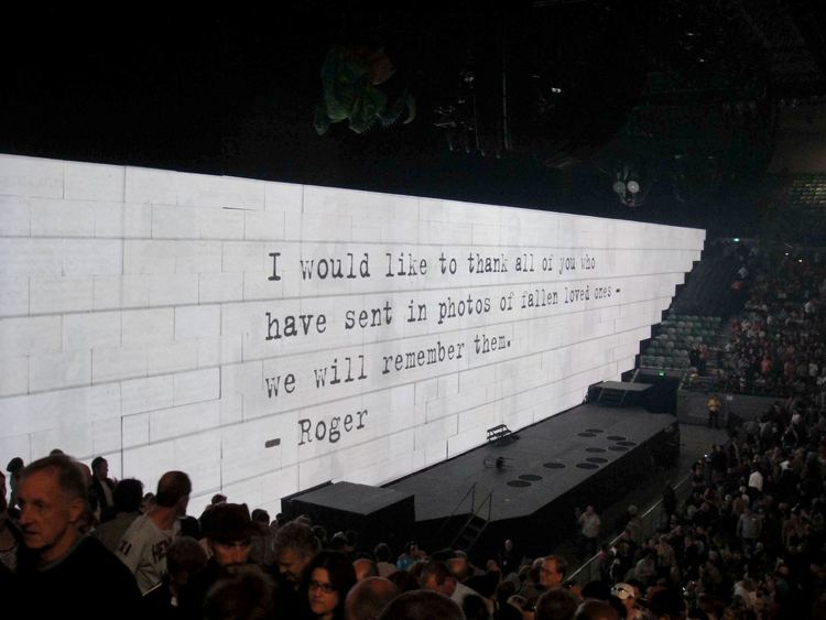 Roger Waters: The Wall Roger Waters Wall Australia 15